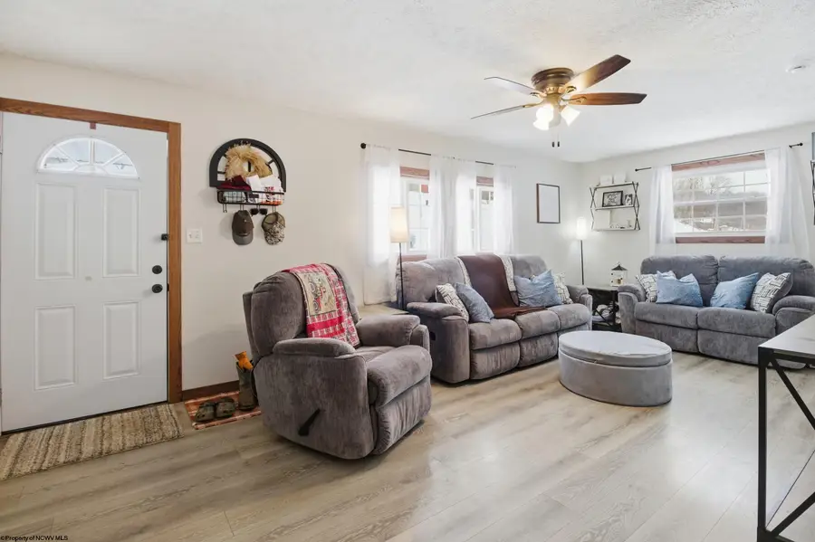 1829 Crooked Run Road, Clarksburg, WV 26301 - Image #2