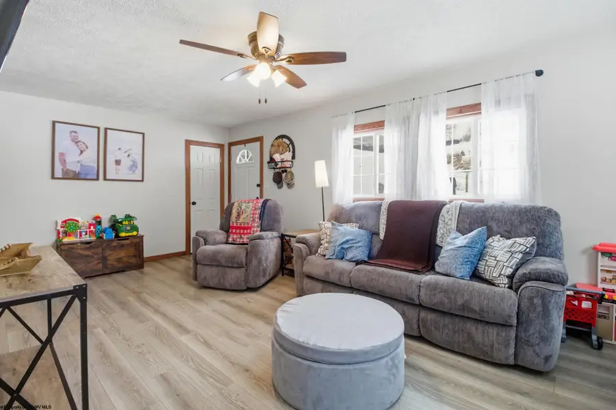 1829 Crooked Run Road, Clarksburg, WV 26301 - Image #3