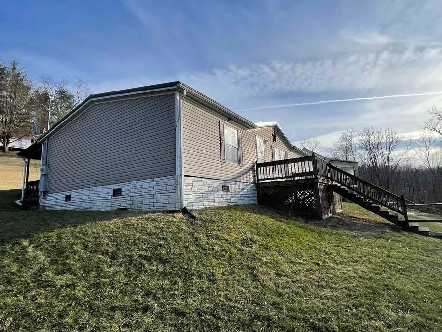 505 Kanawha Street, Gassaway, WV 26624 - #3