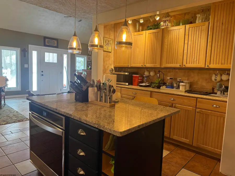 402 Nutter Run Road, Clarksburg, WV 26301-4472 - Image #3