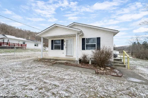 119 Riverview Heights, Weston, WV 26452
