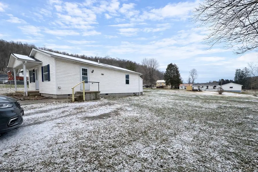 119 Riverview Heights, Weston, WV 26452 - #3