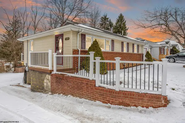 501 Willow Lane, Bridgeport, WV 26301