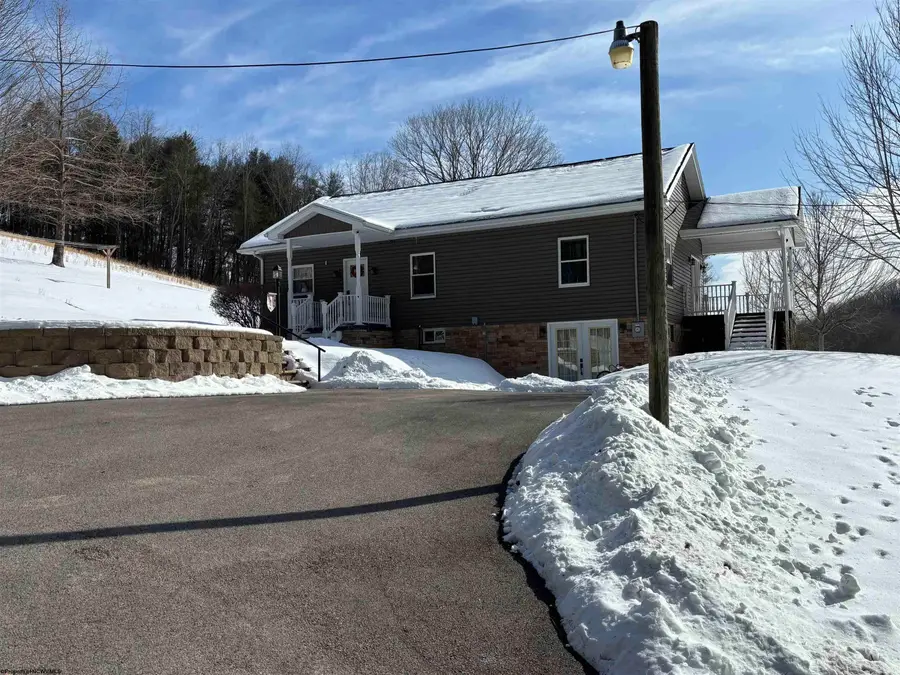 2704 Sycamore Road, Clarksburg, WV 26301-5802 - #3