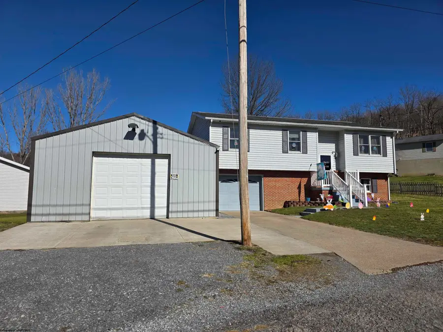 17 Hampton Drive, Lost Creek, WV 26385 - #3