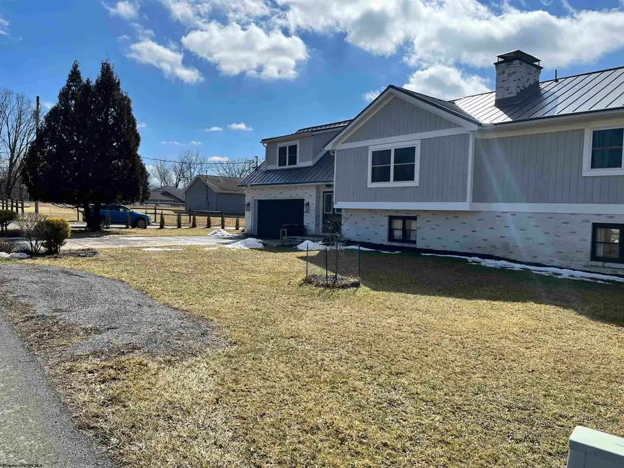 203 Andrews Street, Elkins, WV 26241 - #2