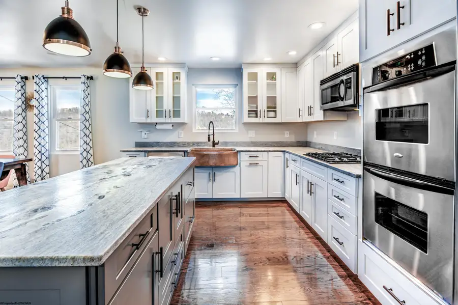 420 Delaware Avenue, Morgantown, WV 26501 - #3