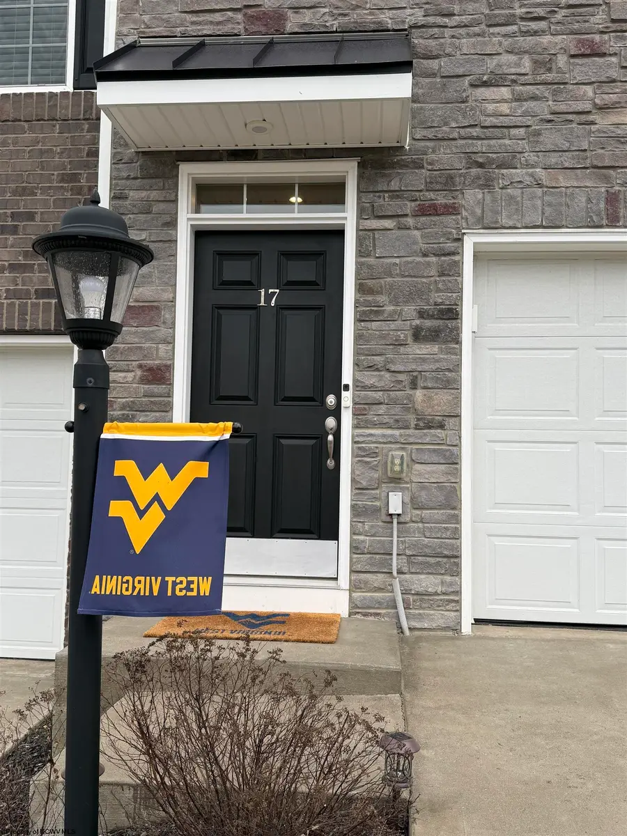 17 Dover Court, Bridgeport, WV 26330 - #3