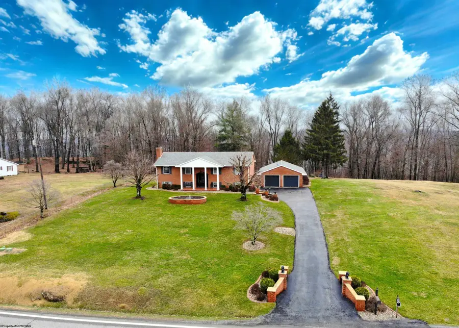 4554 Beverly Pike, Grafton, WV 26354 - #2