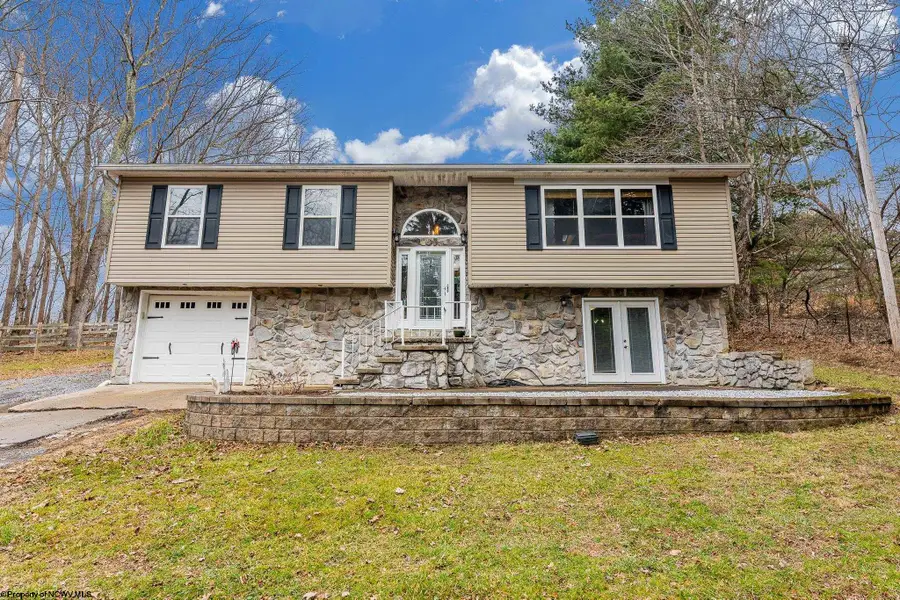 427 Aarons Creek Road, Morgantown, WV 26508 - #3