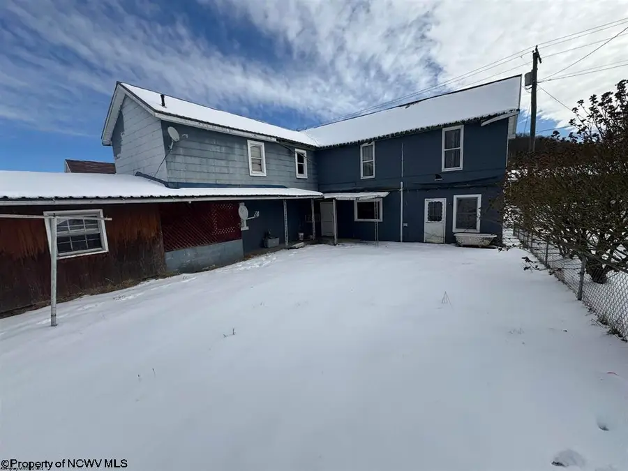 124 Chestnut Street, Weston, WV 26452 - #2