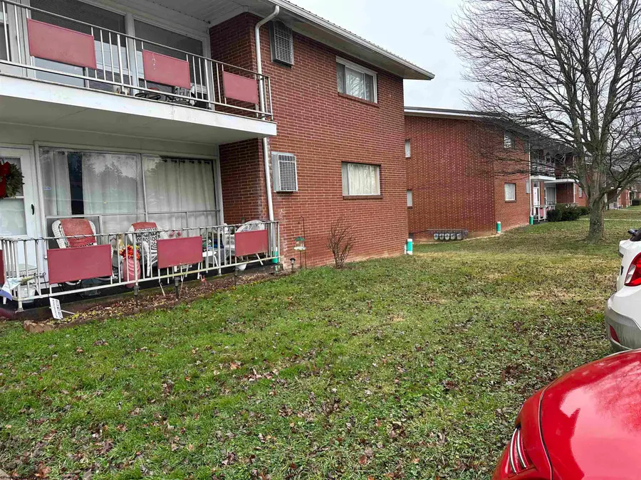 3204 Mountain View Manor, Morgantown, WV 26501 - #3