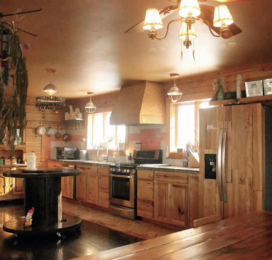 722 Valley Falls Road, Fairmont, WV 26554-9999 - #2