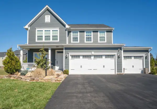 259 Falling Water Lane, Morgantown, WV 26508