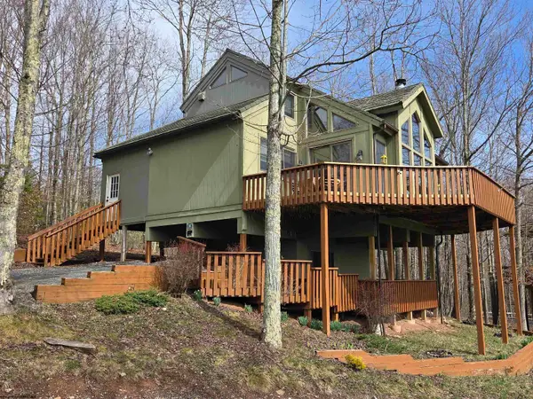 111 Treetop Lane, Davis, WV 26260