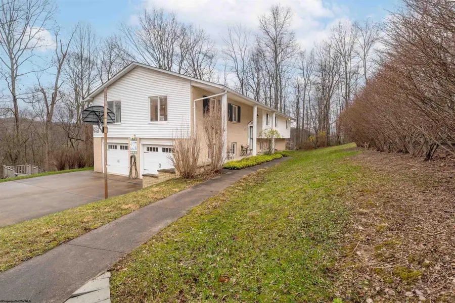 237 Poplar Drive, Morgantown, WV 26505 - #2
