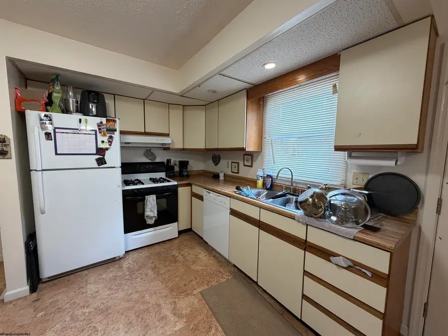 38 Cliffside Drive, Morgantown, WV 26501 - #3