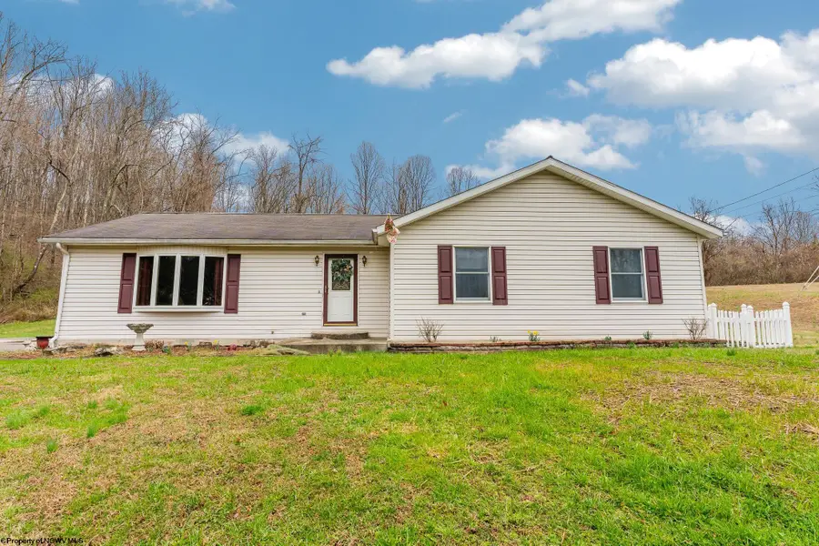 58 Edinburgh Lane, Rivesville, WV 26588 - #2