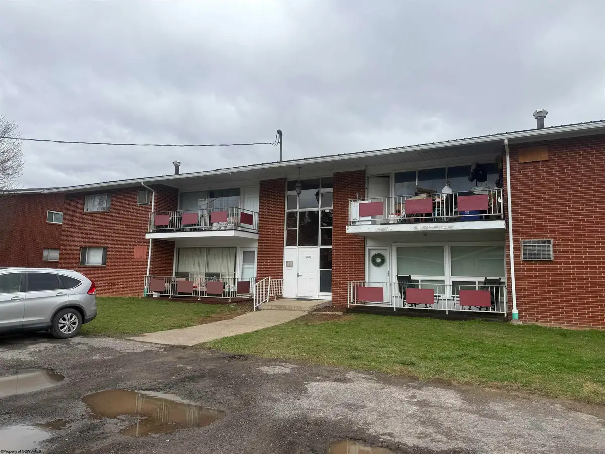 5204 Mountain View Manor, Morgantown, WV 26501 - #1