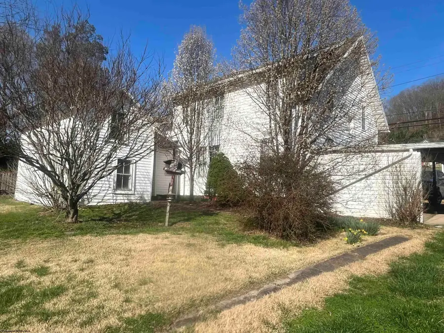124 S Main Avenue, Weston, WV 26452 - #3