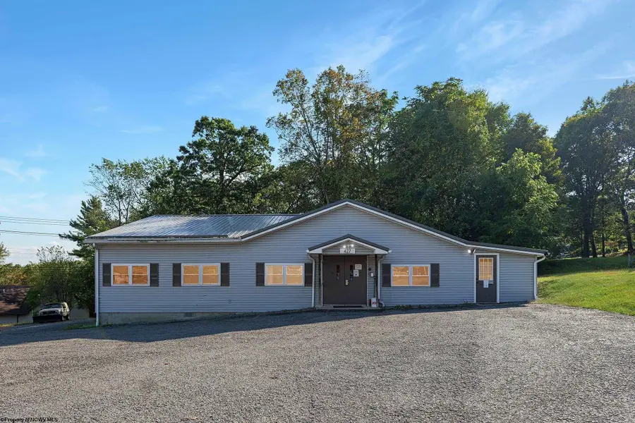 427 Morgantown Street, Kingwood, WV 26537 - #2