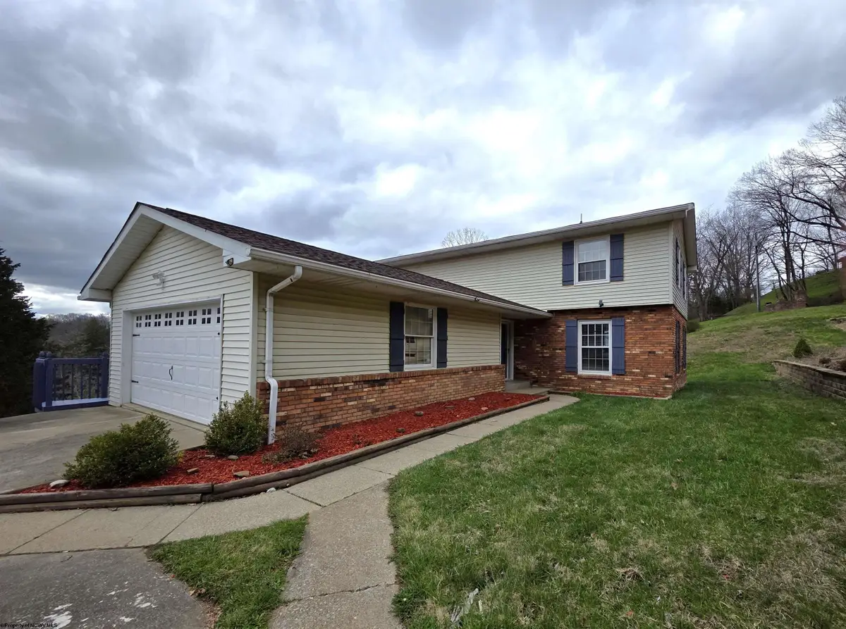 16 Bel Manor Drive, Fairmont, WV 26554 - #1