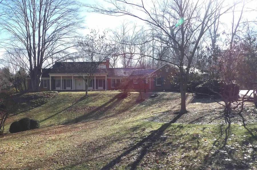 1067 Country Club Road, Clarksburg, WV 26301 - #3