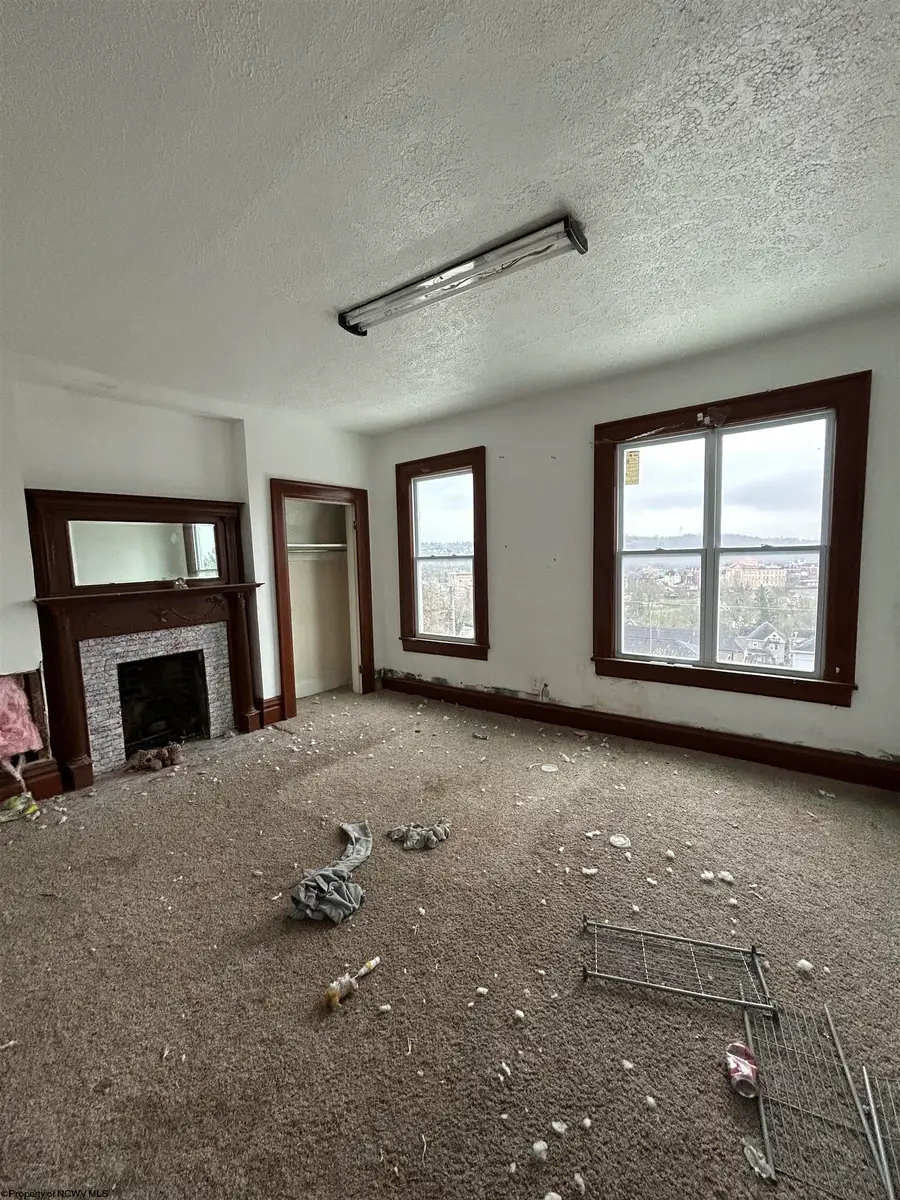 213 Watson Avenue, Fairmont, WV 26554 - #2