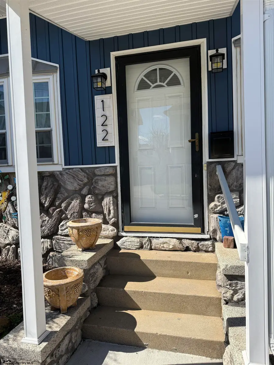 122 Vermont Avenue, Clarksburg, WV 26301 - #2