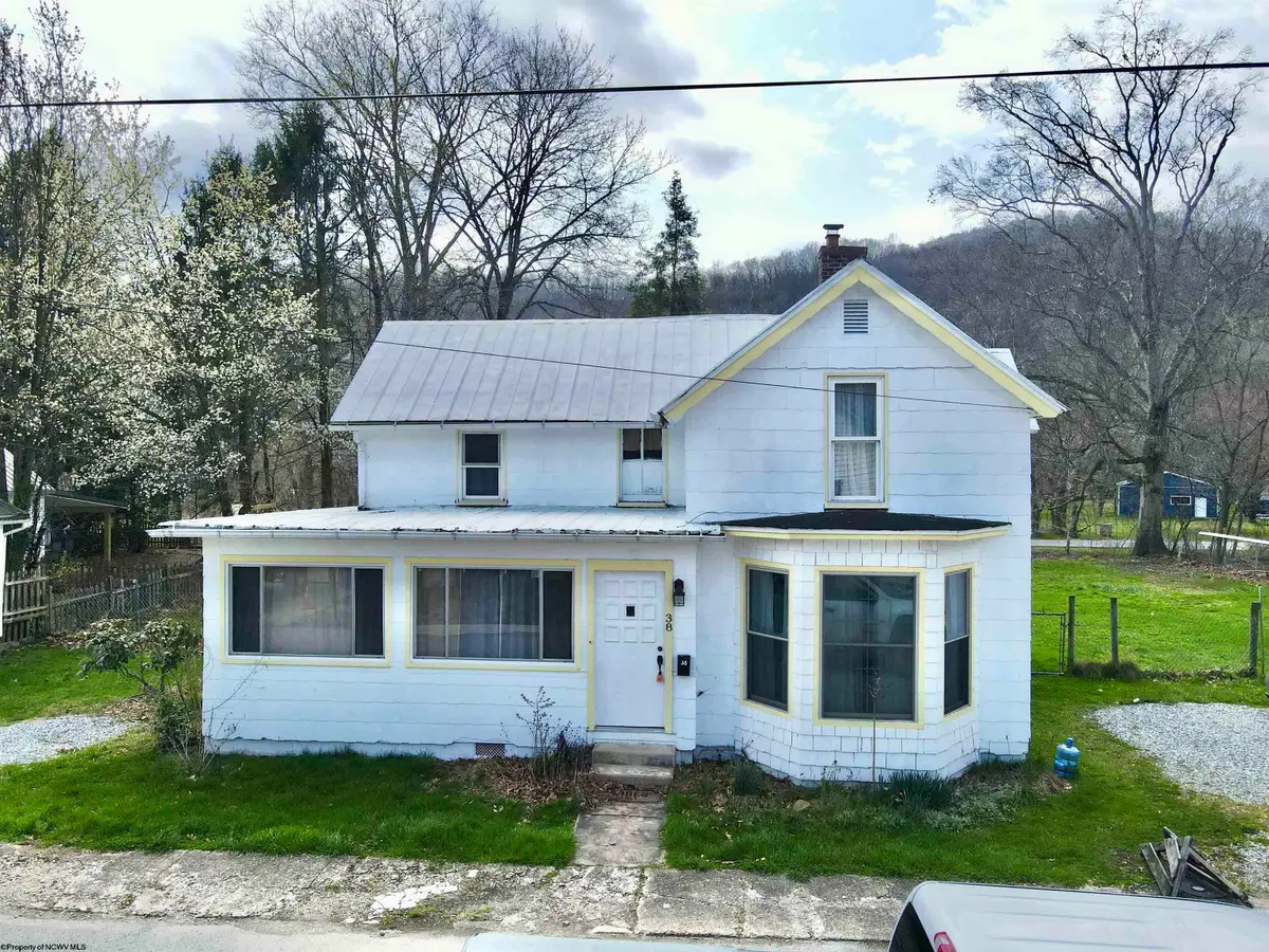 38 Kitson Street, Weston, WV 26452 - #1
