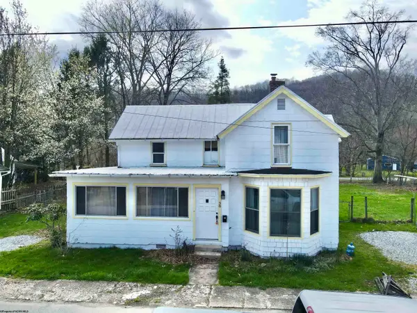 38 Kitson Street, Weston, WV 26452