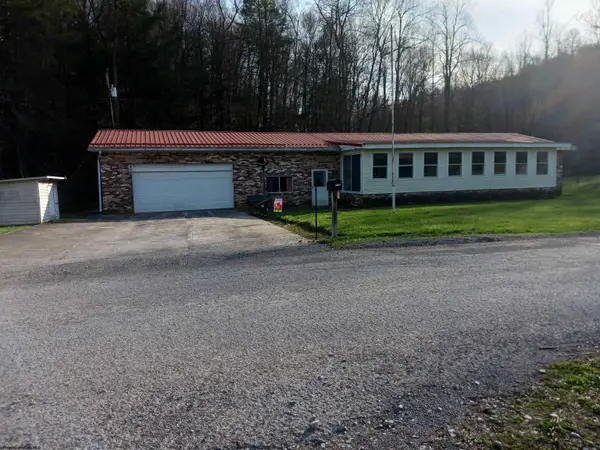 8106 Alton Road, Adrian, WV 26210