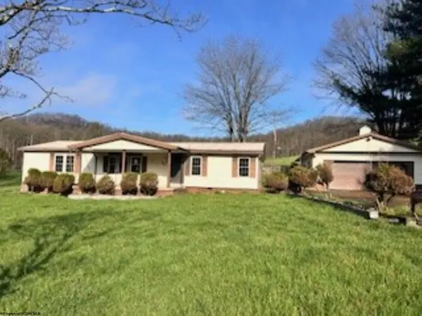 1421 Francis Mine Road, Fairmont, WV 26554