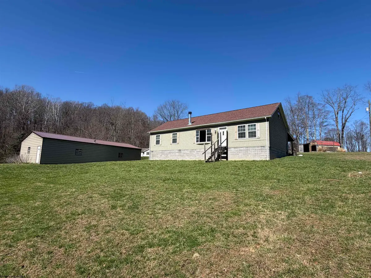 27 Edinburgh Lane, Rivesville, WV 26588 - #1
