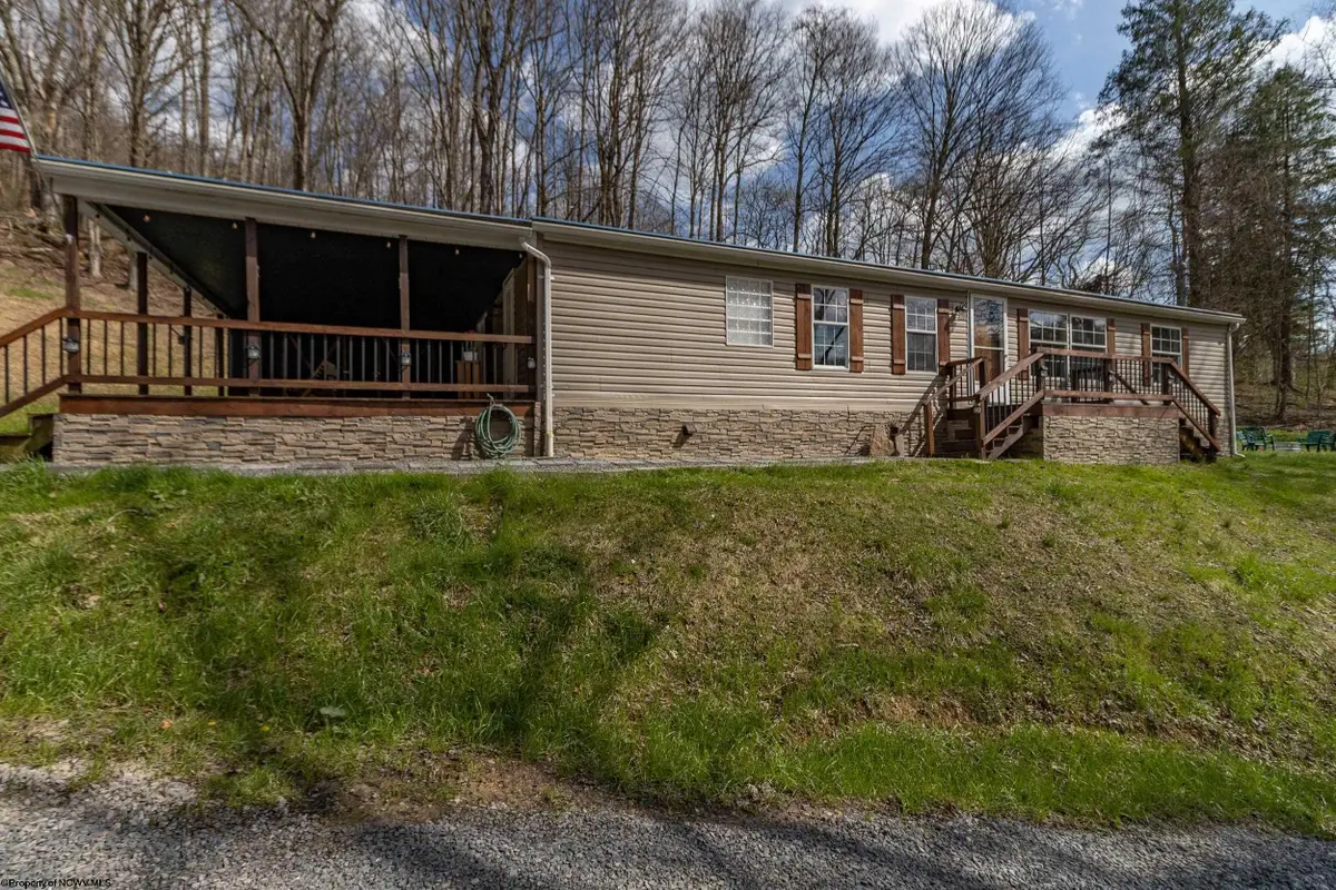 78 HANNAH Road, Clarksburg, WV 26301 - #1