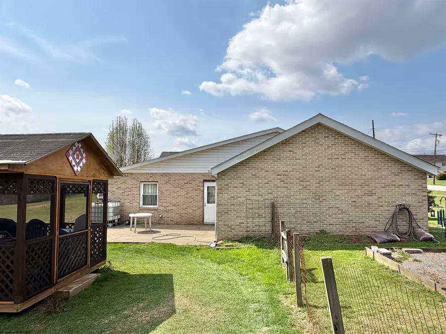 2654 Hood Avenue, Shinnston, WV 26431 - #3