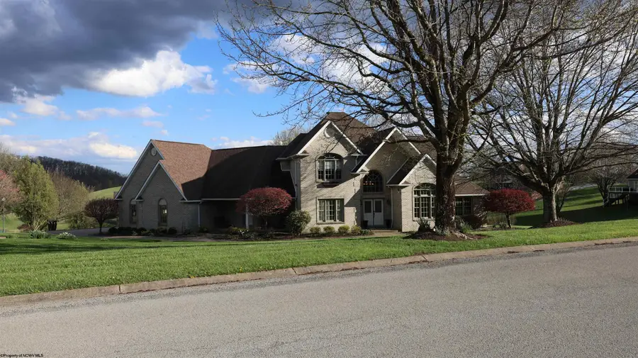 7002 Victorian Drive, Fairmont, WV 26554 - #2