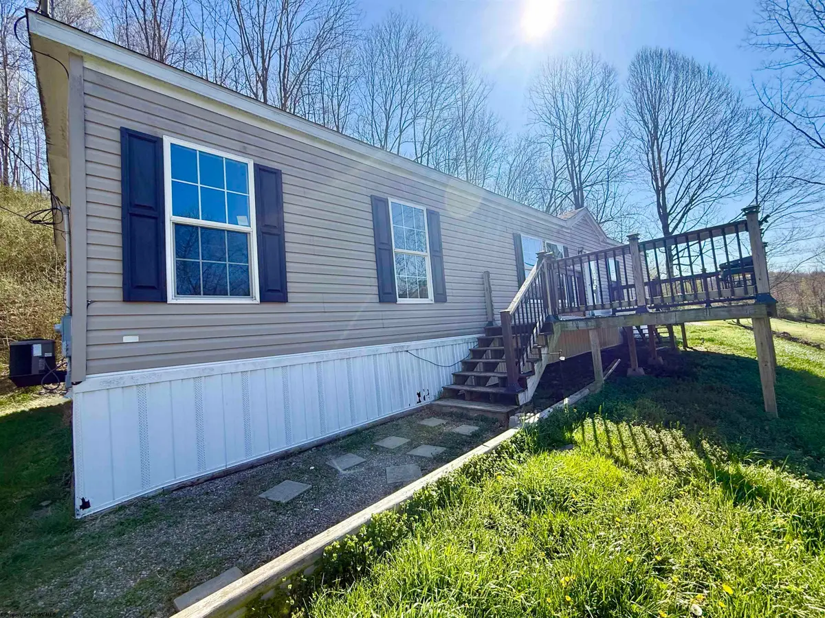 1289 TURNER Road, Grafton, WV 26354 - #1