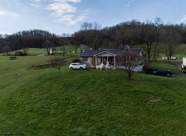 1331 Galloway Road, Philippi, WV 26416
