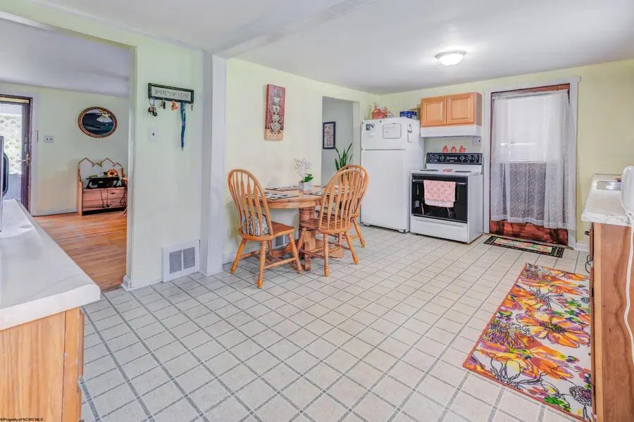 690/692 Beulah Road, Morgantown, WV 26508 - #3