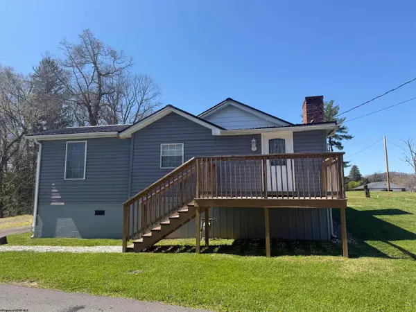 1513 Worthington Street, Fairmont, WV 26554