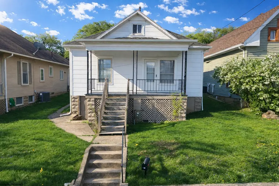 135 W Woodland Avenue, Clarksburg, WV 26301 - #2