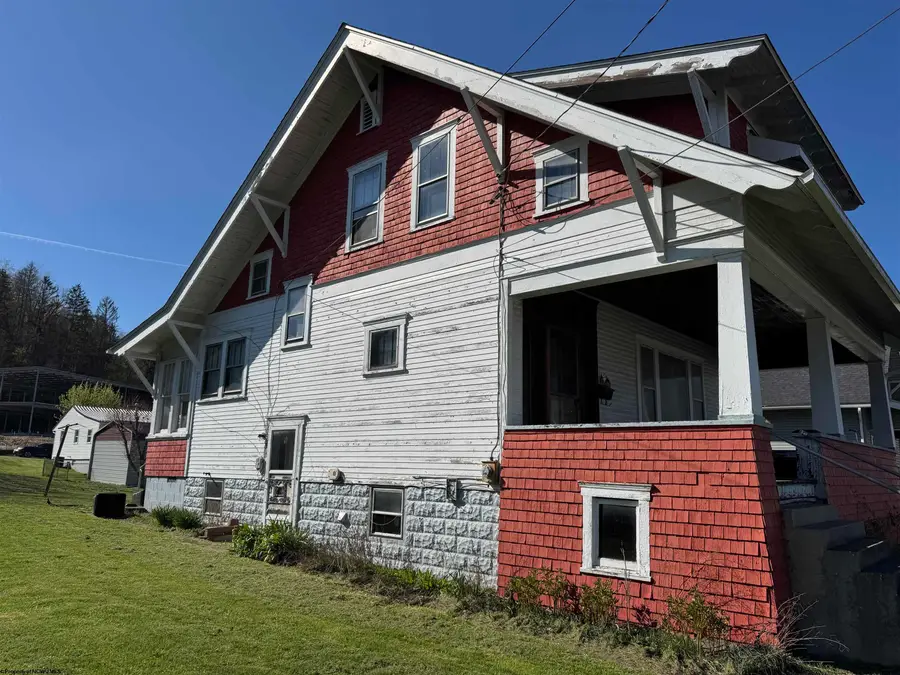 235 Love Avenue, Grafton, WV 26354 - #2