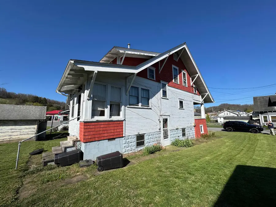 235 Love Avenue, Grafton, WV 26354 - #3