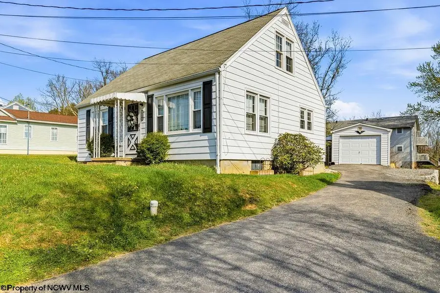 110 E Smith Street, Bridgeport, WV 26330-9999 - #2