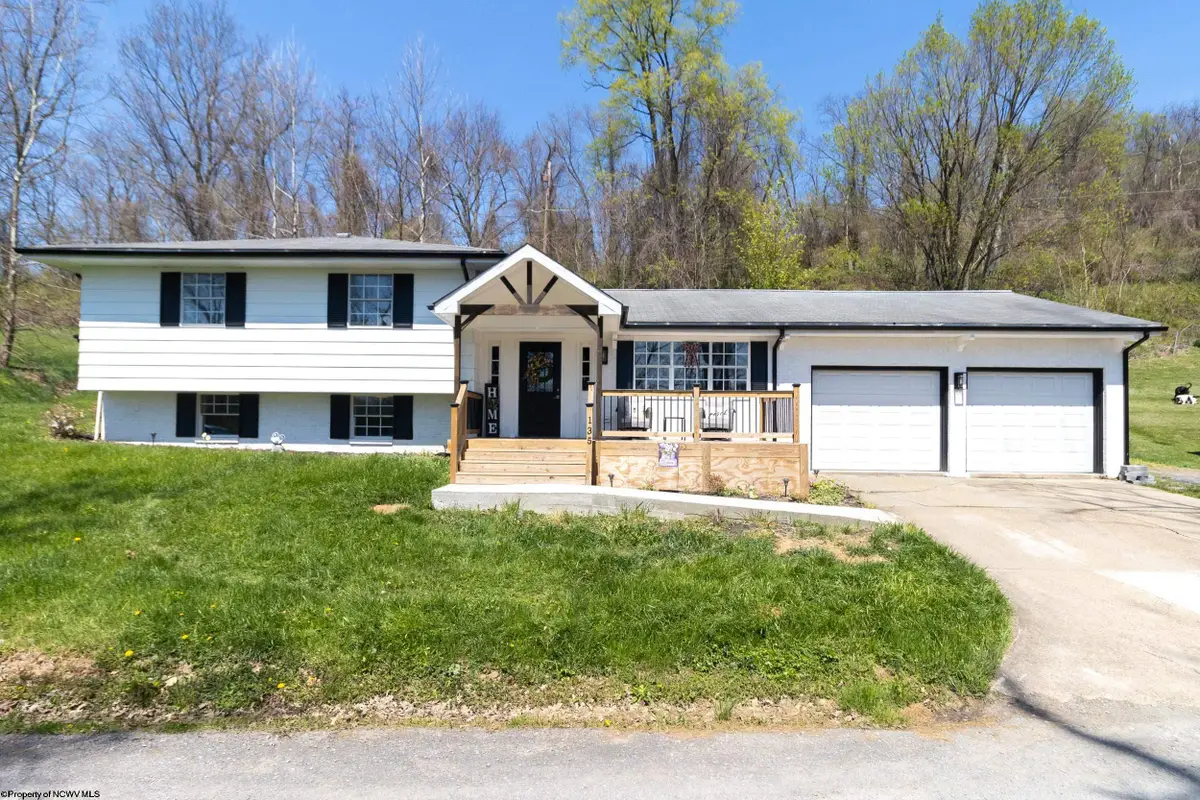 135 Celtic Drive, Clarksburg, WV 26301 - #1