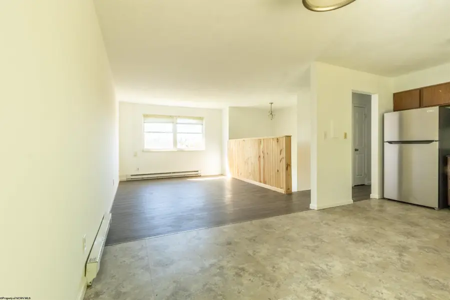 814 Clinton Avenue, Morgantown, WV 26505 - #3