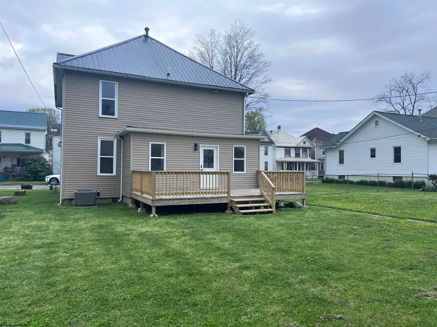 117 Davis Street, Elkins, WV 26241-001 - #3