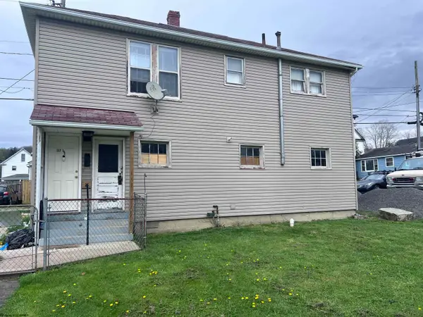 117 1/2 Davis Street, Elkins, WV 26241