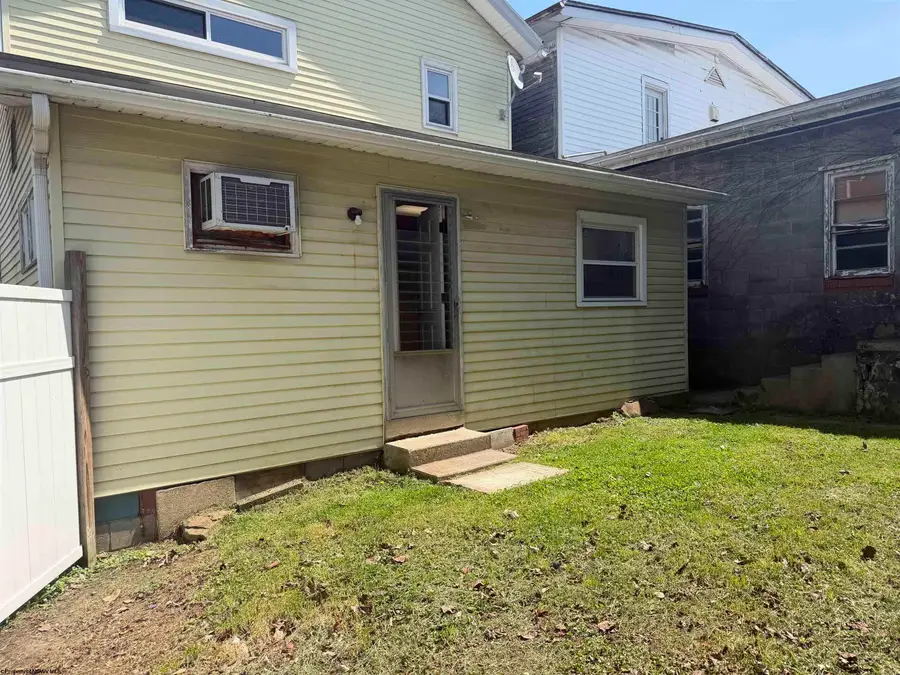 53 Rebecca Street, Shinnston, WV 26431 - #3